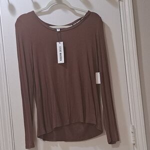 Steve Madden Chocolate Long Sleeve Tee